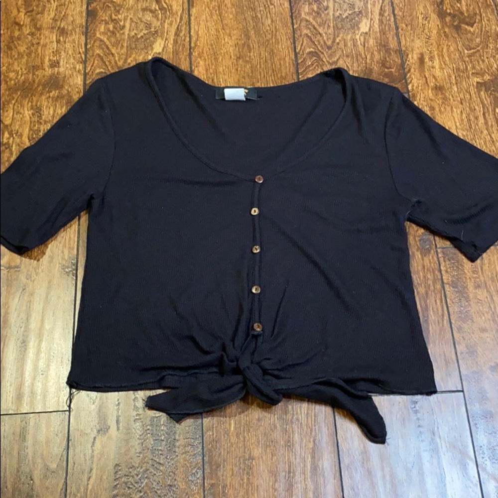 Black crop top